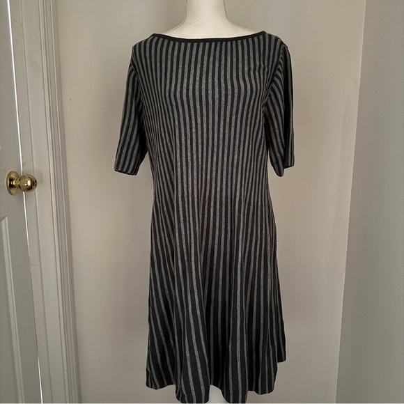 JustFab Black and White A-Line Midi Dress with Bateau Neckline, size 1X - Picture 1 of 8